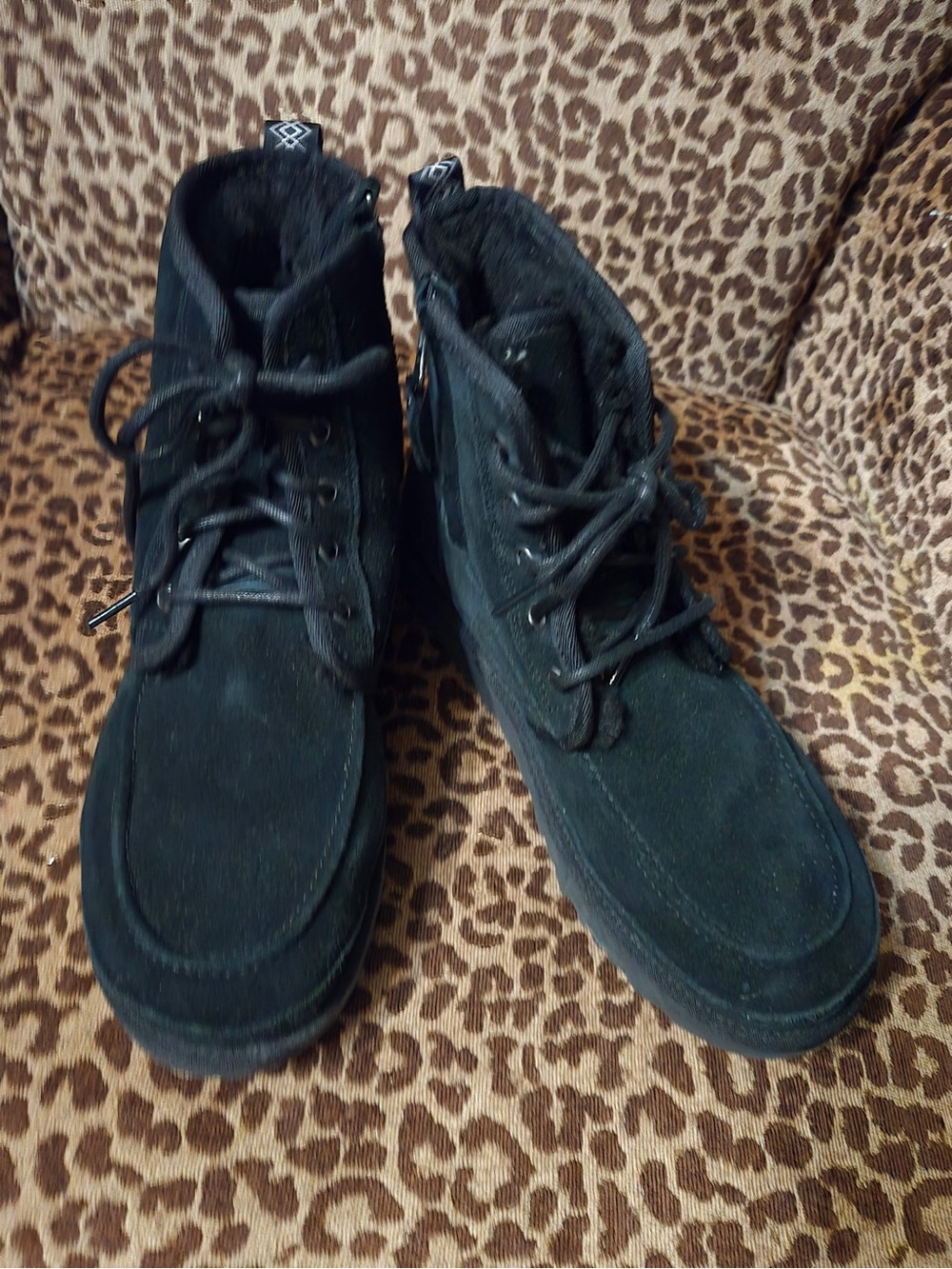 UGG Men's Black Suede Neumel Lace-Up Boots